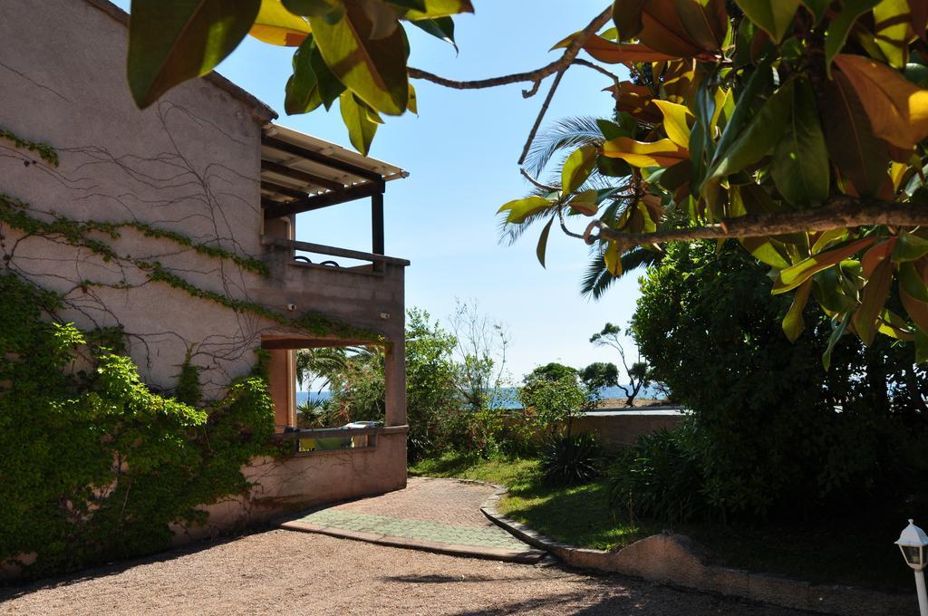 Aparthotel Sole E Mare Santa-Maria-Poggio  Zewnętrze zdjęcie