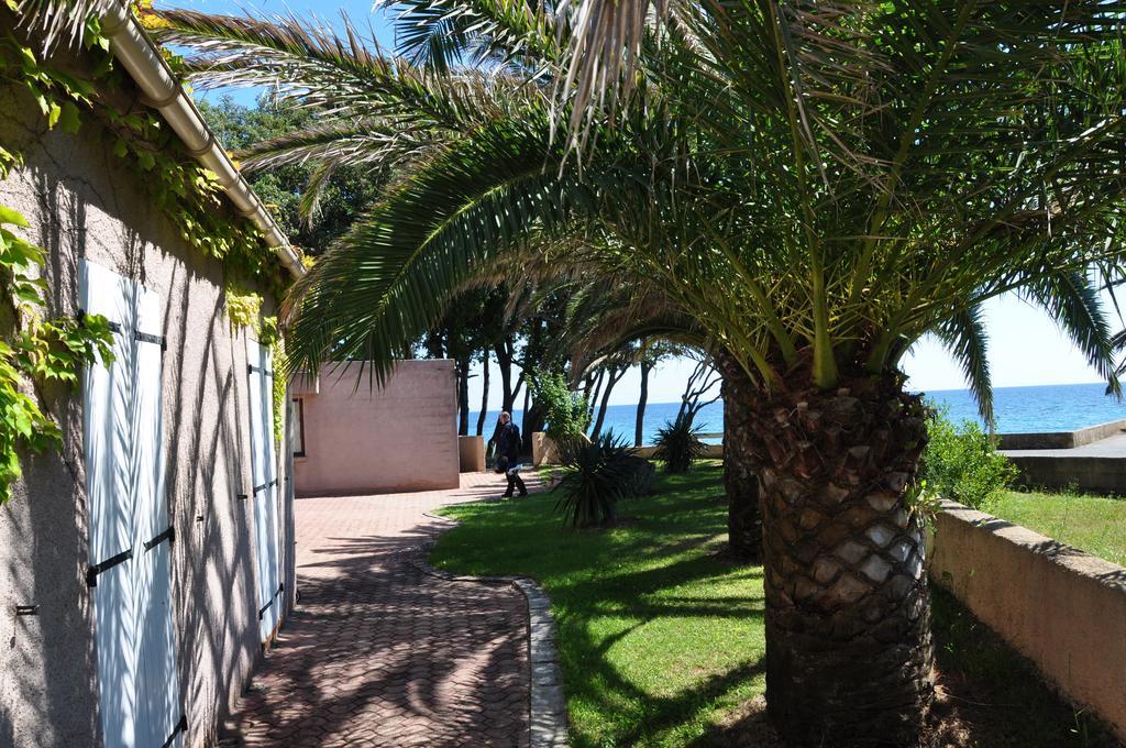Aparthotel Sole E Mare Santa-Maria-Poggio  Zewnętrze zdjęcie